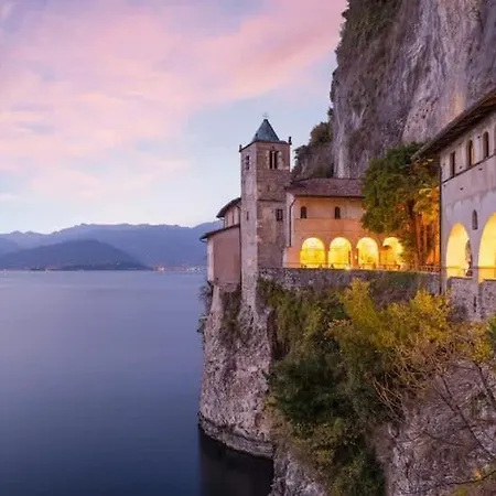 18th Century With Fresco Lesa