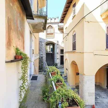 18th Century With Fresco Lejlighed *