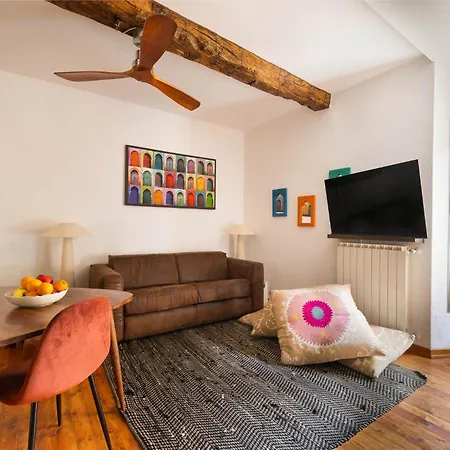 Apartament 18th Century With Fresco