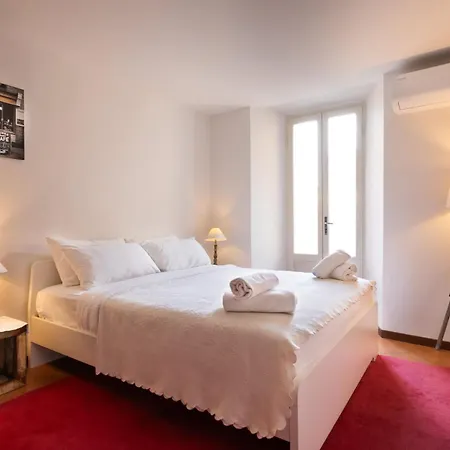 18th Century With Fresco * Lesa